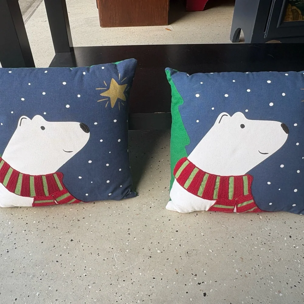 Holiday Living Polar Bear 16”Throw Pillows - Navy and White